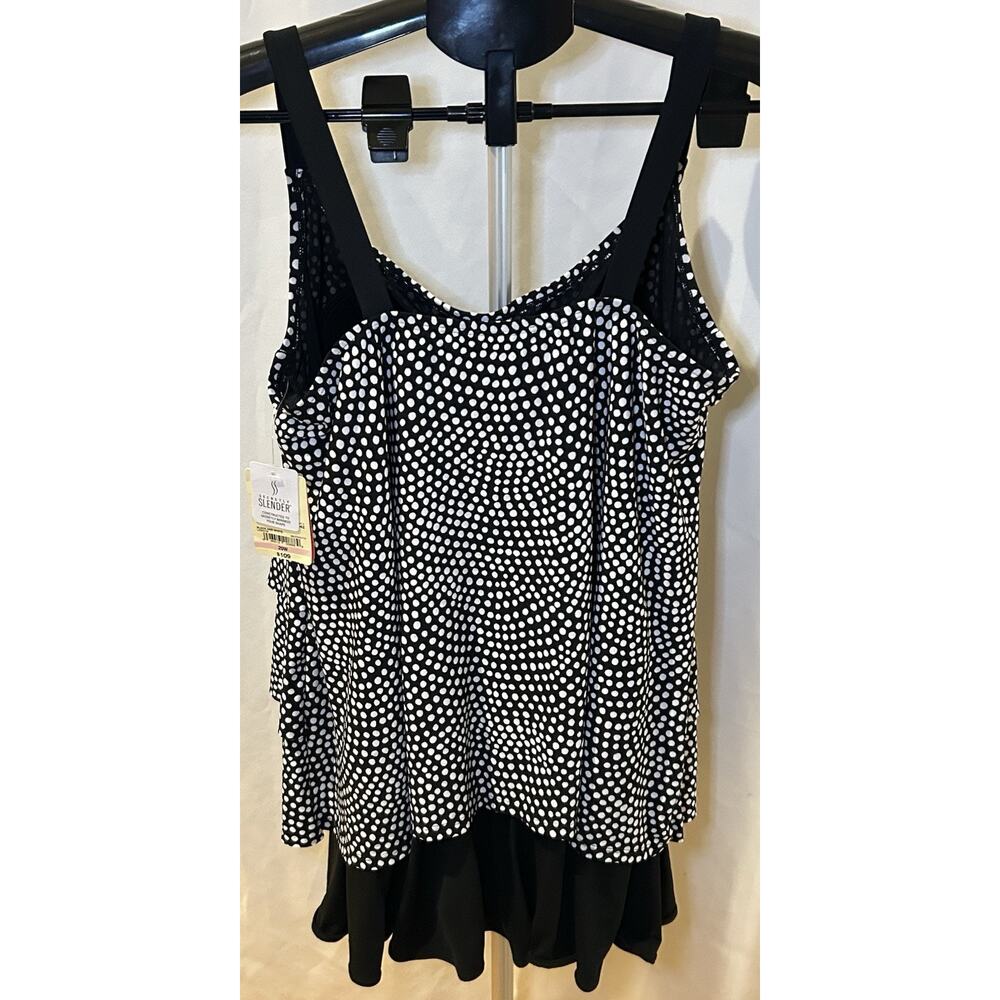 NWT St. John's Bay Secretly Slender Polka Dot One-Piece Swimsuit size 20W - Picture 2 of 5
